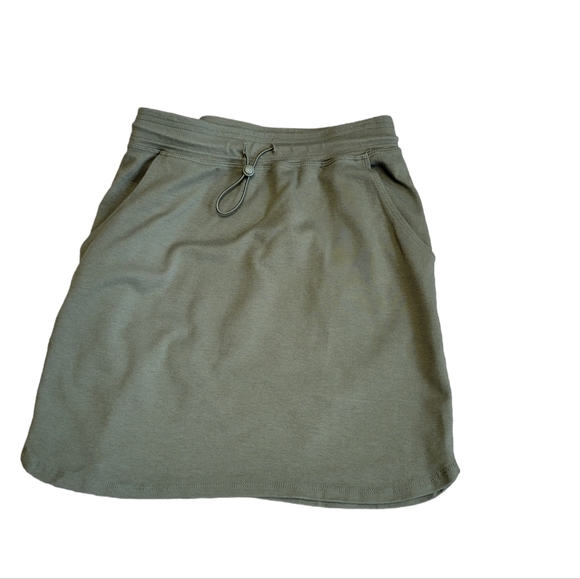 Sundry Dresses & Skirts - Sundry for Anthropologie pencil skirt Women's Size 2 green